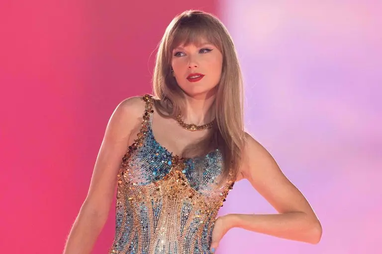La cita nocturna de Taylor Swift y Travis Kelce en Nueva York que eclipsó a los Emmy