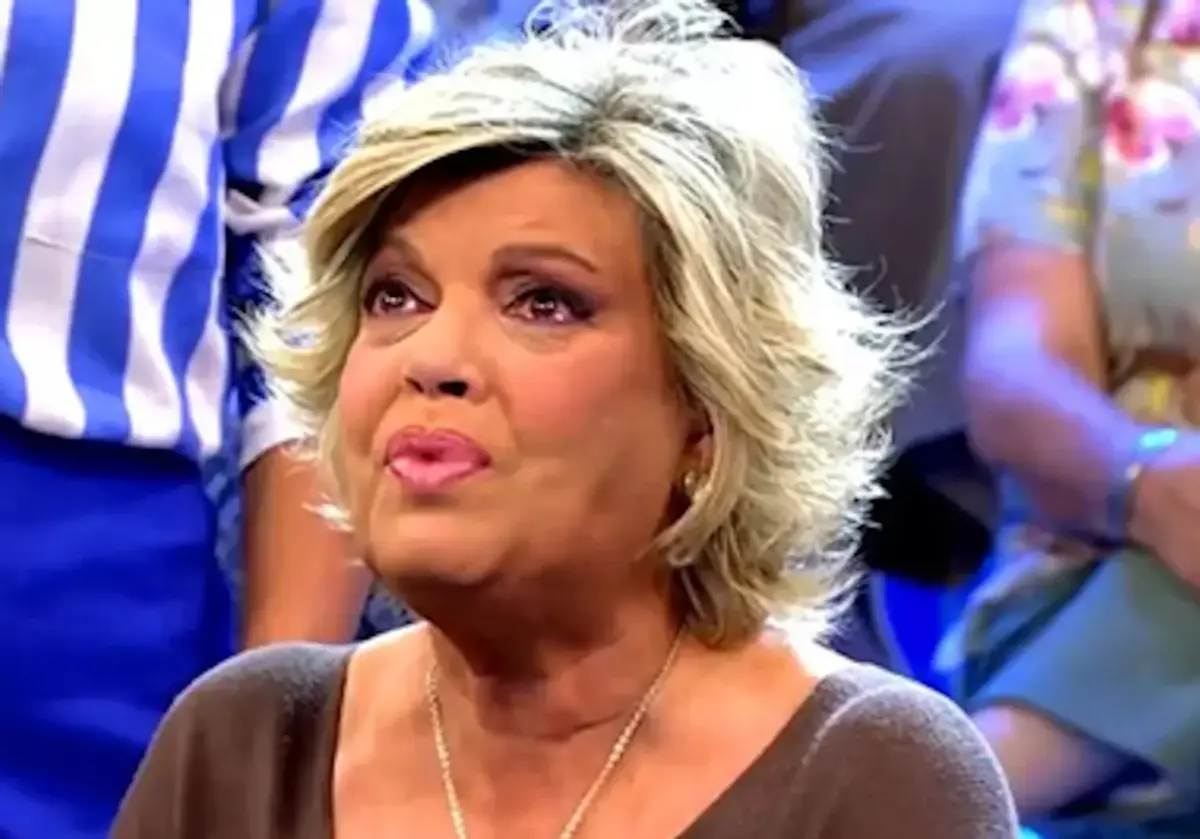 Terelu Campos da un golpe en la mesa y confirma todo lo de Mar Flores: "No queda bonita" Terelu Campos llorando. (Foto: YouTube)