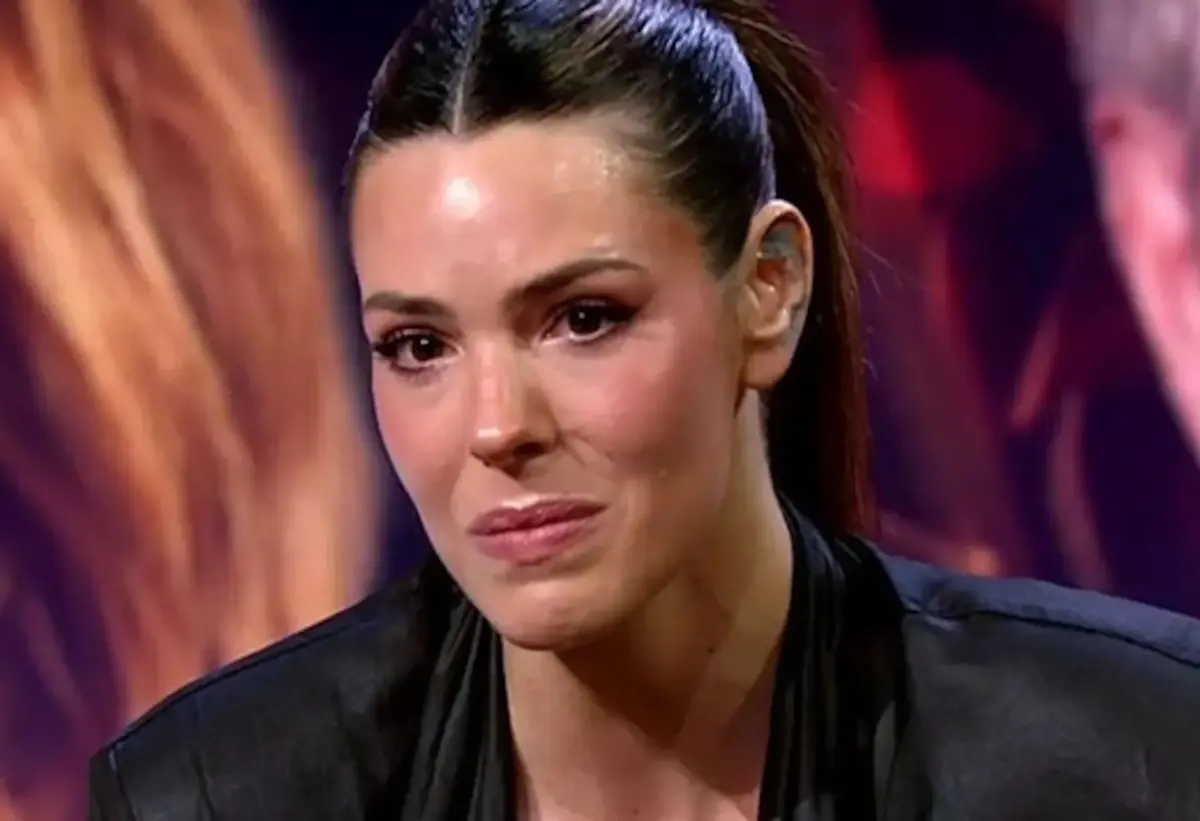 El problema de salud al que se está enfrentando Laura Matamoros tras su último retoque estético Laura Matamoros en televisión. (Foto: YouTube)